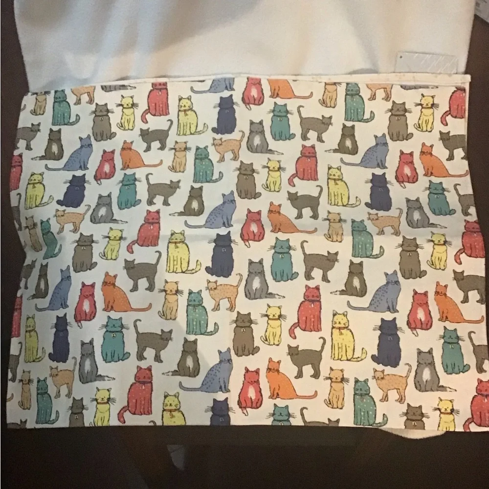 Catwalk Cotton Tea Towel from the brand Ulster Weavers